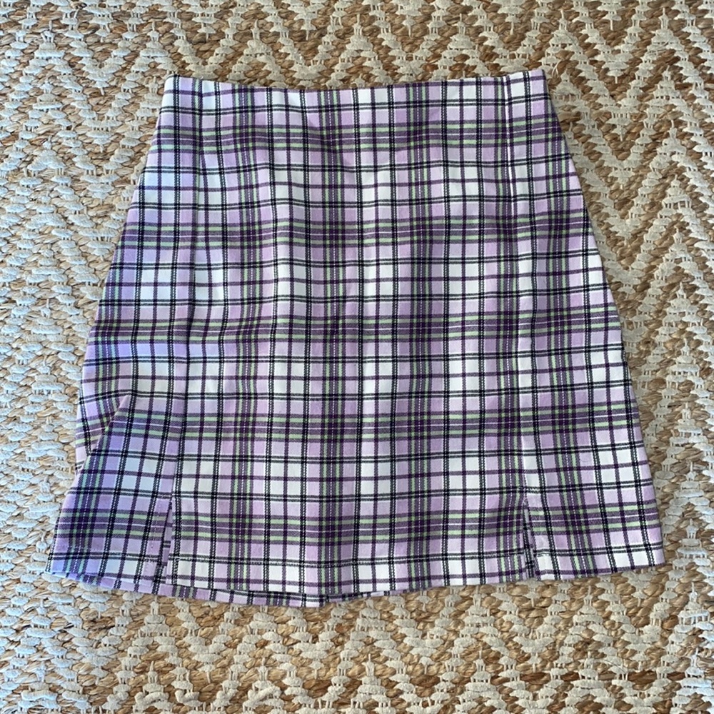 Brandy Melville plaid skirt!